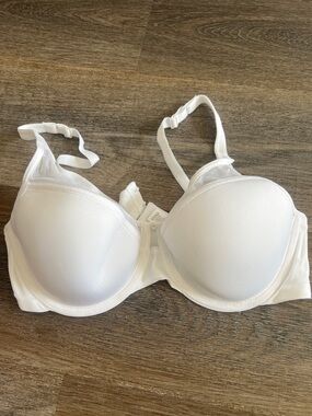 (12) New Wonderbra